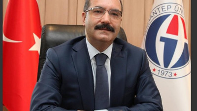 Gaziantep Üniversitesi rektörü 'burs paralarıyla Mercedes aldı' iddiası