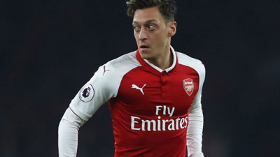 Mesut Özil: Kariyerimi Arsenal’de bitirmek güzel olur