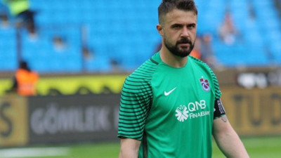 Onur Kıvrak, Trabzonspor’u kafasında bitirdi