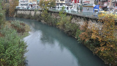 Bartın Irmağı siyah akıyor