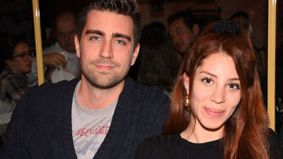 Çağlar Ertuğrul sevgilisiyle İzmir'e taşındı!