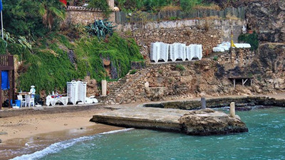 Antalya'da kış yüzünü gösterdi