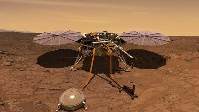 Mars keşif aracı InSight, kızıl gezegene indi
