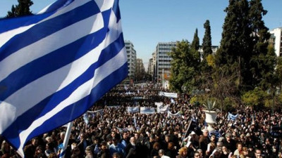 Yunanistan’da gazeteciler greve gitti