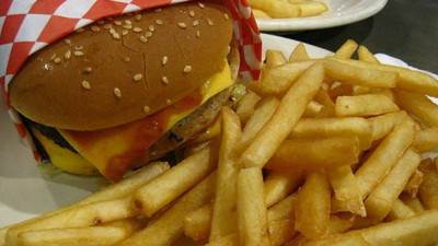 Kötü beslenme sigaradan daha tehlikeli