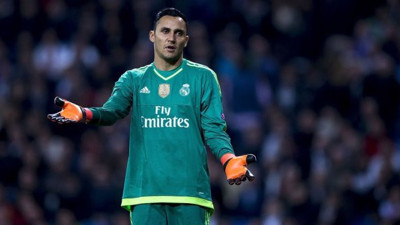 Keylor Navas, forma giyememekten şikayetçi