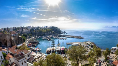 Yerli turiste Antalya yolu kapandı!