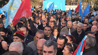 İYİ Partililer Doğu Türkistan için toplandı