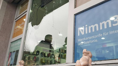 Avusturya'da Türk iş yerine ırkçı saldırı