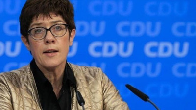 Merkel’in halefinden Türkiye karşıtlığı!