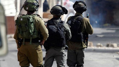 İsrail askerleri 19 Filistinliyi gözaltına aldı