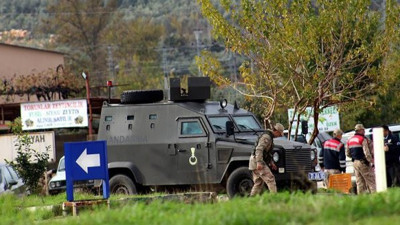 Hatay'da askeri araç devrildi: 1 yaralı
