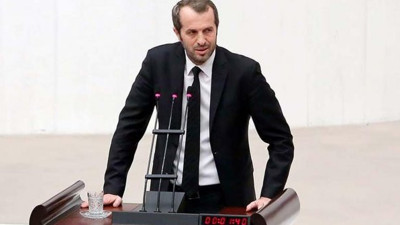 Saffet Sancaklı: Yarım kiloluk cisme 20 sene kafa attık