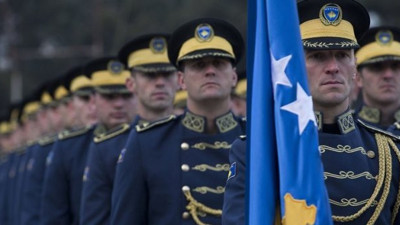 Kosova kendi ordusunu kuruyor!