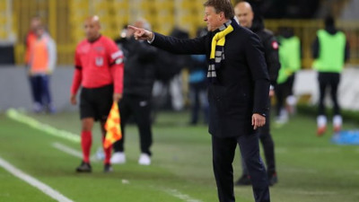 Fenerbahçe’de Erwin Koeman’ın durumu ne olacak?