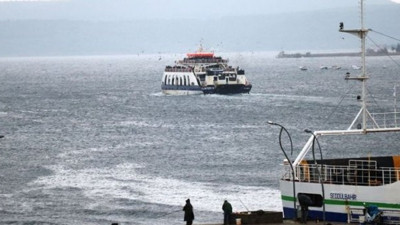 Deniz ulaşımına fırtına engeli (18 Aralık 2018)