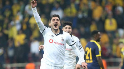 Mustafa Pektemek’e sürpriz teklif