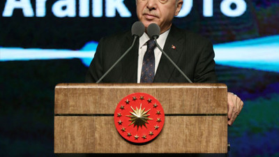 Erdoğan: "Esas gayemizi unutup makam, mevki mal mülk peşine düştük"