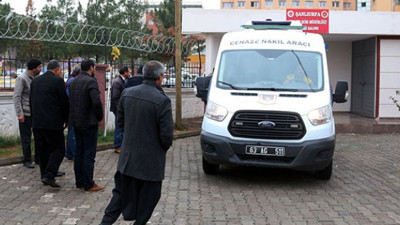 Eşini çocuklarının gözü önünde öldürdü