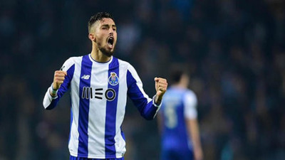 Galatasaray’a Alex Telles müjdesi
