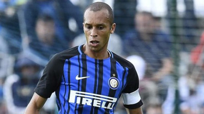 Galatasaray'da stoperde hedef Miranda