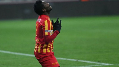 Yıldız oyuncu beş parasız kaldı!