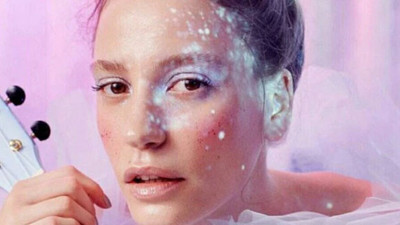 Alice müzikalinin biletleri saatler içinde tükendi!