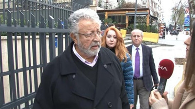 Metin Akpınar imzaya geldi