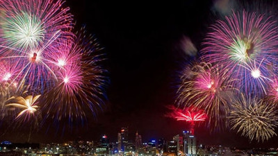 Yeni Zelanda 2019'u karşılayan ilk ülke oldu!