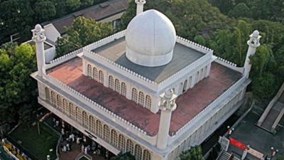 Çin’de 3 cami kapatıldı