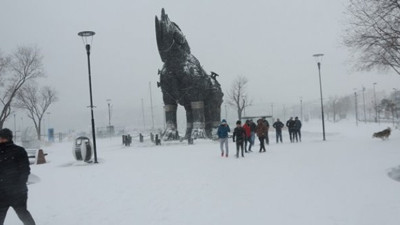 Çanakkale'de okullar yarın tatil edildi!