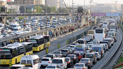 Trafiğe çıkan araç sayısı yüzde 39 azaldı