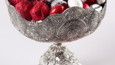 AKP'li Belediye 55 bin liralık şekerlik aldı!