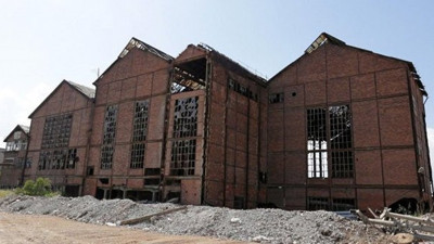 Tarihi fabrikayı da satışa çıkardılar!