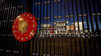 Saray'da kavakçı saltanatı kurulmuş!