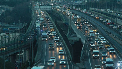 Haliç Köprüsü'nde trafiği kilitleyen kaza