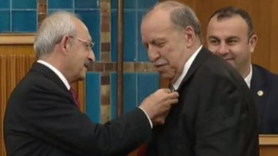 Yaşar Okuyan CHP'ye katıldı