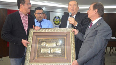 "AK Parti'ye oy vermeyeni Allah çarpar"