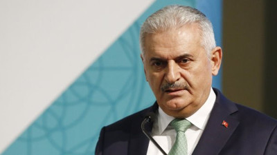 Binali Yıldırım'dan 450 yıllık tarihi eseri Millet Kıraathanesi yapma vaadi!