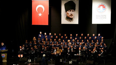 Sevenleri unutmadı!