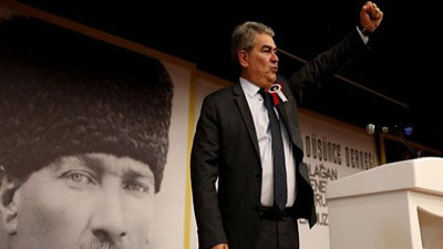 Süheyl Batum görevini bıraktı