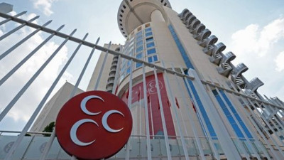 MHP'de Mansur Yavaş istifası