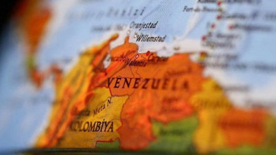 Venezuela, Kolombiya sınırını kapattı