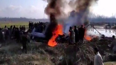 Pakistan, Hint uçaklarını vurdu