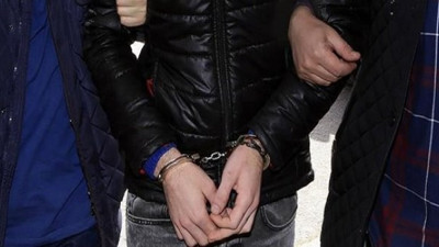 Cezaevi firarisi oto pazarında yakalandı