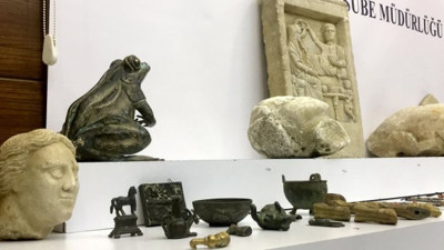 Bizans, Roma ve Helenistik döneme ait bin 239 parça tarihi eser ele geçirildi