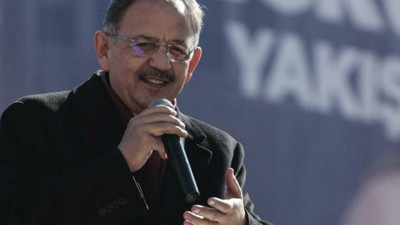 Özhaseki AKP belediyeciliğini eleştirdi: “Arabesk medeniyeti”