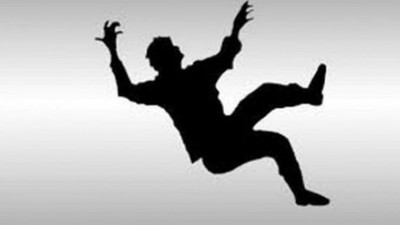 Fotoğraf çekmek isterken 40 metreden düştü