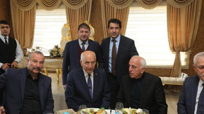 Ülkücü camianın kanaat önderlerinden Yavaş'a destek