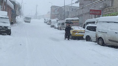 Karlıova'da eğitime kar engeli